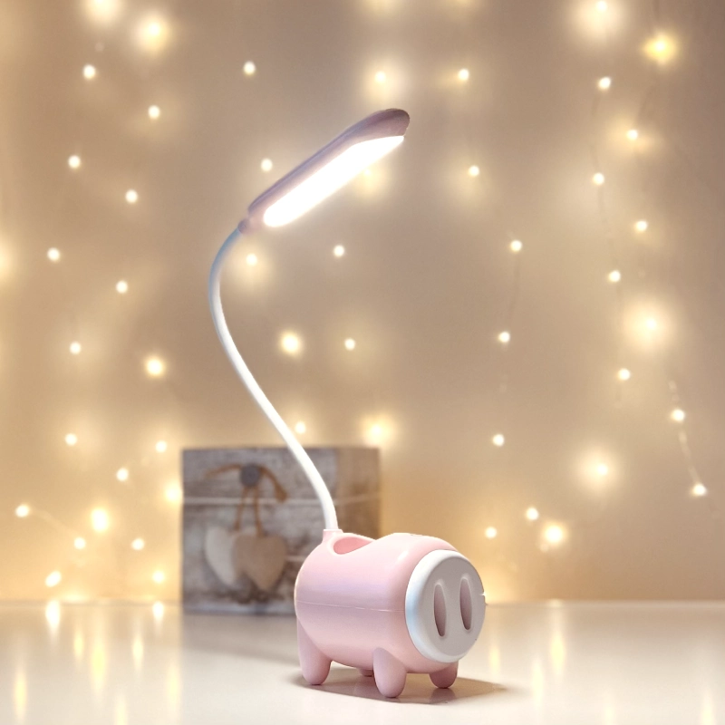Lampka biurkowa TGX-788 LED, Lampka na biurko dla dzieci z pojemniczkiem na artykuły szkolne. Zmienna jasność oraz barwa światła. Ładowanie przez kabel micro USB.