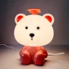 Miś lampka nocna dla pokoju dziecięcego LED, lampka nocna Miś dziecięca, dla dzieci. Ładowanie przez USB sprawia, że jest praktyczna i wygodna. Bezpieczna dla dzieci, dostępna w kolorze brązowym.
