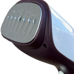 Steamer RAF R1282P 1400W Ręczny Steamer RAF R1282P 1400W, Szybkie nagrzewanie – 45 s, Usuwa zagniecenia, zapachy, kłaczki, Do delikatnych tkanin, zasłon, ubrań, Zbiornik 220 ml, szczoteczka.